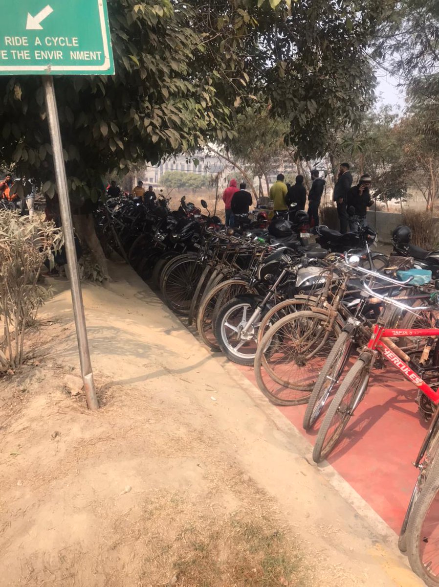 ashray_gupta's tweet photo. Highly advanced Cycle tracks which were built in @yadavakhilesh  government regime  are now "parking tracks " managed by private property owners in noida....

Shame on @CeoNoida @noida_authority and @myogiadityanath government... https://t.co/a0BmC2EFIv