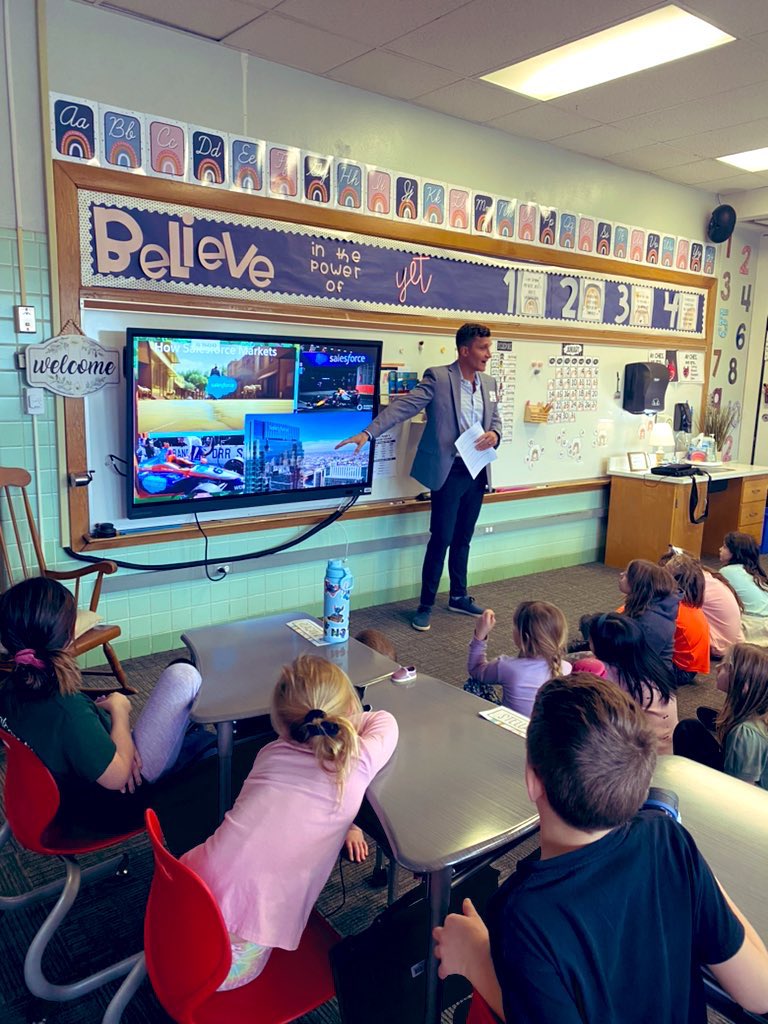 KRunger3's tweet photo. Thank you, Mr. Runger from @salesforce, for teaching our third graders about real-world services! https://t.co/UOHOHcpFeT