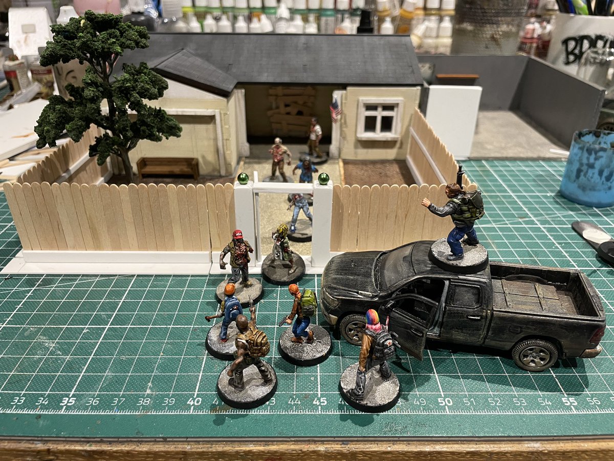 PilPol75's tweet photo. #28mm #28mmwargaming #lastdayszombieapocalypse #CountyroadZ https://t.co/J4RKMcy57z