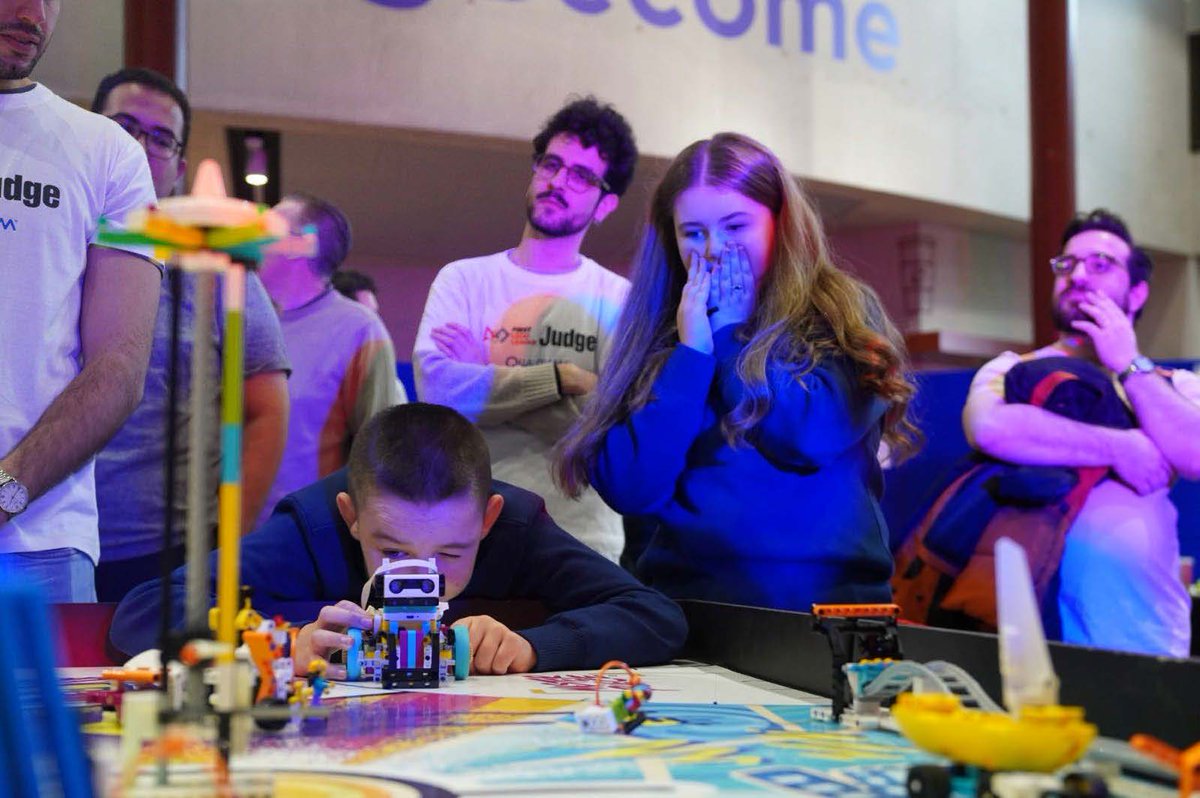 Students and teachers from schools across Munster gathered <a href="/UCC/">UCC Ireland</a> on Saturday for the regional Finals of the <a href="/firstlegoleague/">FIRST LEGO League</a>  

Congratulations to the winners 'The Brickbusters' from Scoil Mhuire Blarney who will represent Cork at the All-Ireland final. 

#LEGO #STEM #Engineering