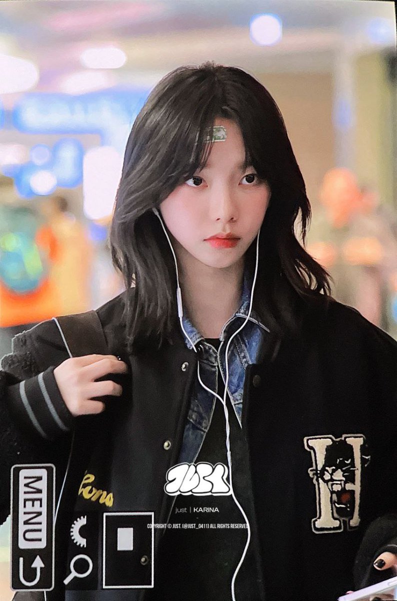 /ae/ KARINA SUNBAENIM!!! 🧎‍♀️ 🧎‍♀️ 🧎‍♀️

cc : just-nim