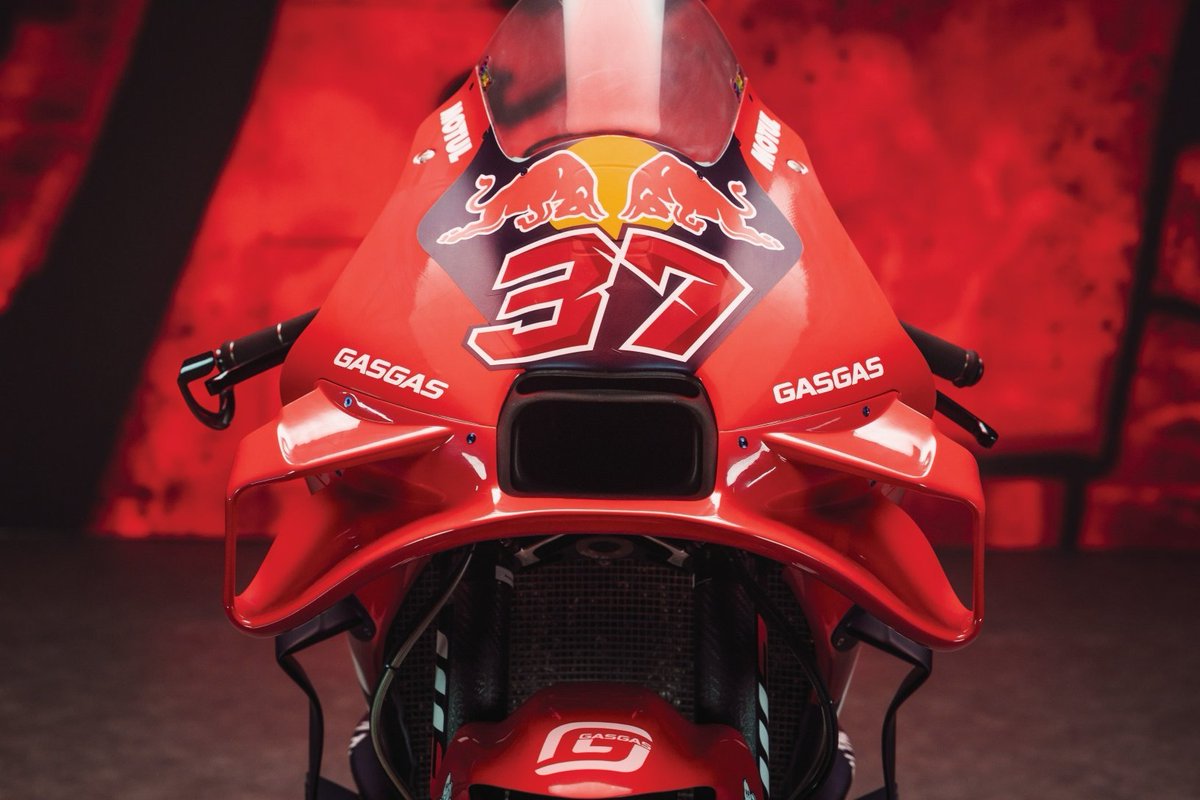 DesiRacingco's tweet photo. 'Red Bull GasGas Factory Racing Tech3' unveil their livery for 2024!
#MotoGP #GasGasTech3 https://t.co/7Y9oqhtFWr
