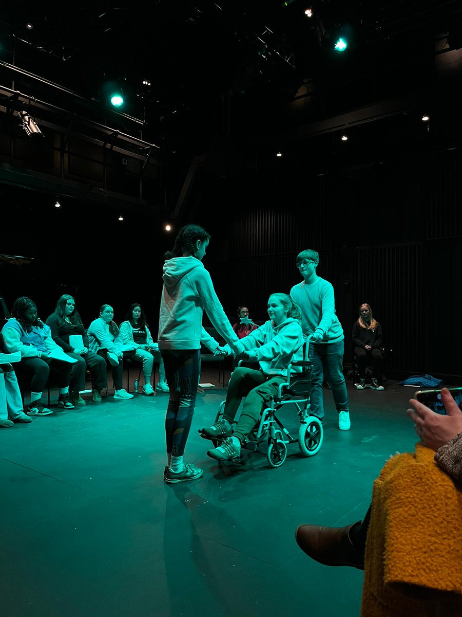 LEAP Young Singers met at @BirmCons and shared their musical scenes with an audience of family and friends. Thanks to the vocal team Sam, Byron, Chris and Maureen, alongside Tom on piano. Congratulations everyone! A special thank you to @TheLinburyTrust for making it possible.