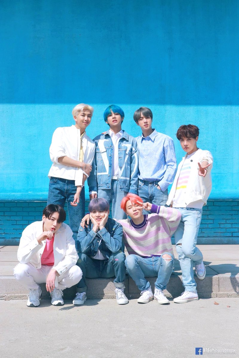 BTS_613Ari's tweet photo. BTSの2時間半スペシャル特集が放送決定！！

放送日
・2024年1月30日

デビューから今までの音楽記録をもとに、過去10年間の活動の軌跡と思い出を振り返ることができるバンタン一色の特別番組です。
番組情報や視聴リンクをまとめました！
豪華2時間半スペシャルです😭

🔗 https://t.co/4sJEwYCFHR https://t.co/g00OgxsyG7