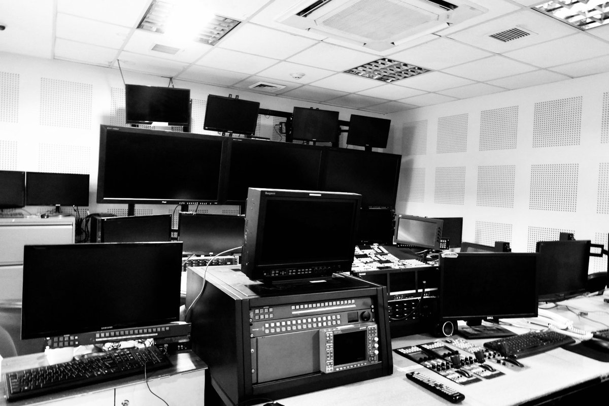 THREAD: CNN PHILIPPINES' FINAL MOMENTS  

CNN Philippines officially announced on Monday that it will cease its news and production operations.

An hour before the announcement, studio and control room set up have been shut down