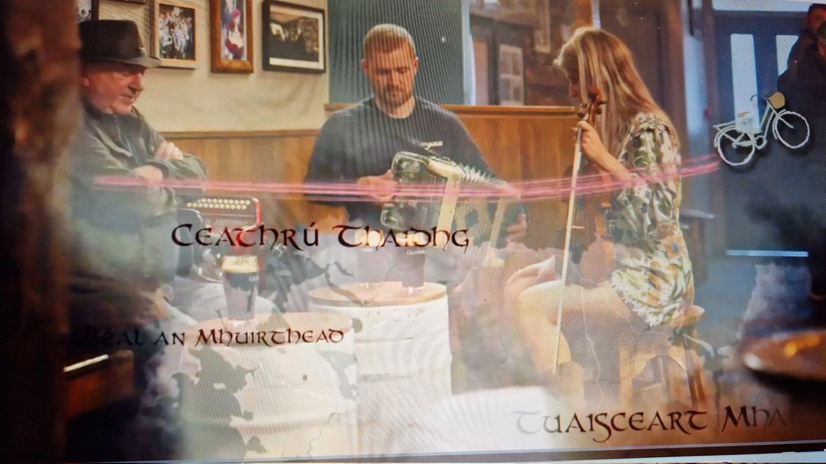 Julie Anne de Brún tweet media