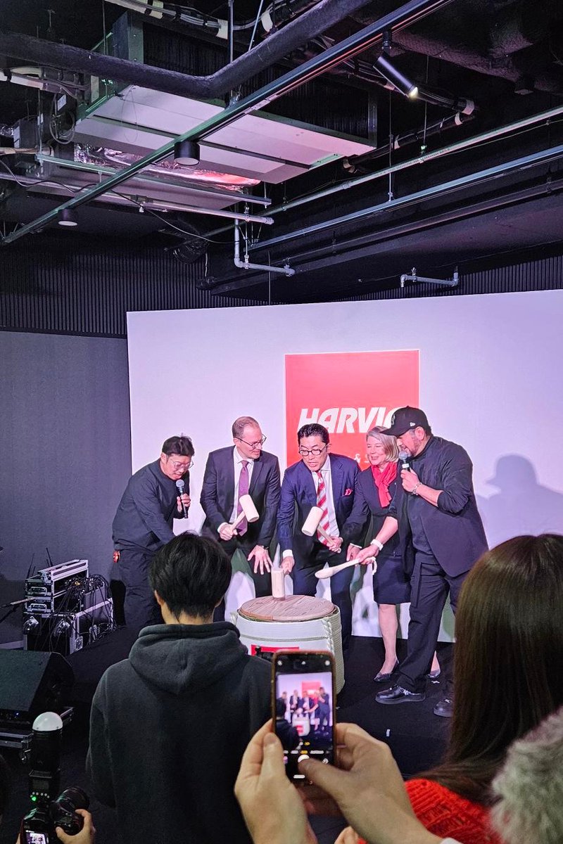 harviaglobal's tweet photo. Today we celebrated the grand opening of the Harvia Showroom in Tokyo 🔥 Here is a small taste onto the festivities. More still to come 🤩

#harvia #sauna #サウナ https://t.co/twby3FnXkZ