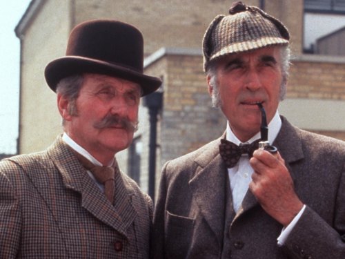 Patrick Macnee was born #OTD in 1922. He played Watson to Roger Moore & Christopher Lee and #sherlockholmes in The Hound of London.