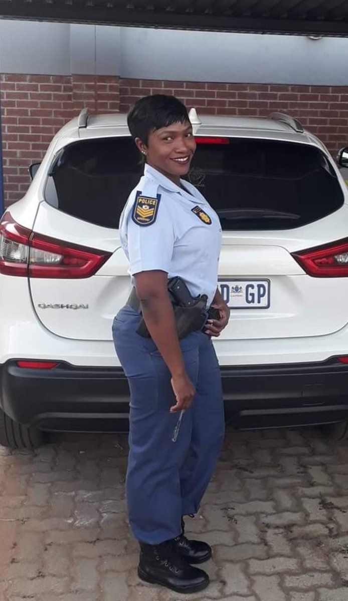 sa_crime's tweet photo. A Female Police Officer stationed at Dube SAPS shot dead her husband. It is alleged that the victim and the suspect were having domestic issues at home in Soshanguve EXT 7, when suddenly the officer produced a firearm and chased the victim on the street, shooting him 3 times. https://t.co/X1lxXiahHH