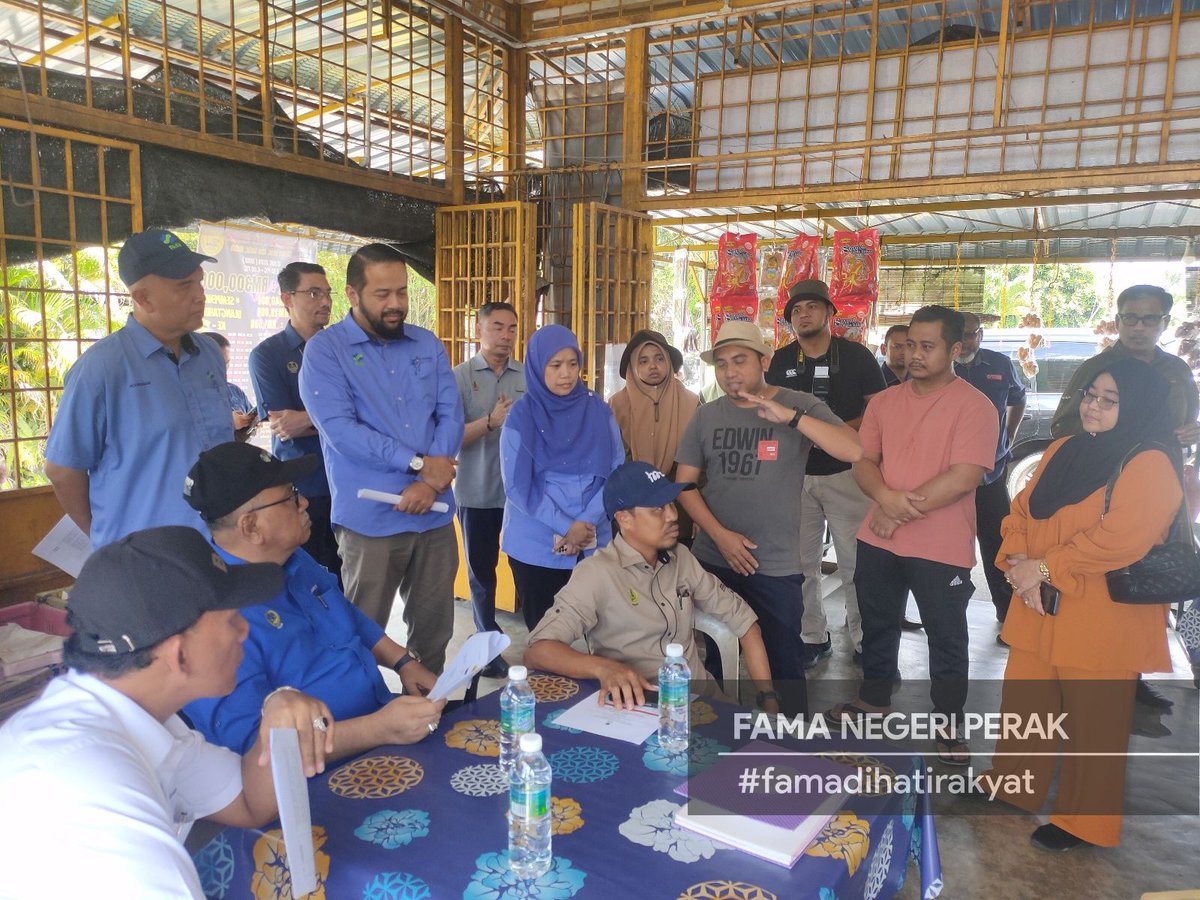FamaNegeriPerak's tweet photo. 29 Januari 2024 | Isnin | Daerah Batang Padang

Lawatan Kerja Rasmi YB Dato' Hj. Mohd Zolkafly bin Harun (Pengerusi Jawatankuasa Pembangunan Luar Bandar, Perladangan, Pertanian &amp; Industri Makanan (3PIM)) https://t.co/pGps06uGop