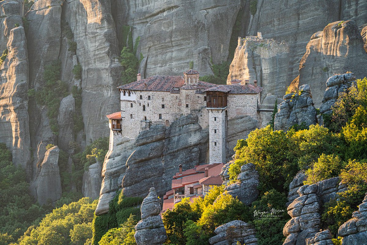 Sunset View Point The Great Meteoron Monastery Meteora Greece

fineartamerica.com/featured/6-sun…

#Meteoron #monastery #meteora #greekorthodox #kalabaka #greece #architecture #naturephotography  #travel  #travelphotography #landscapephotography #buyintoart #Ayearforart  #greekmonasteries