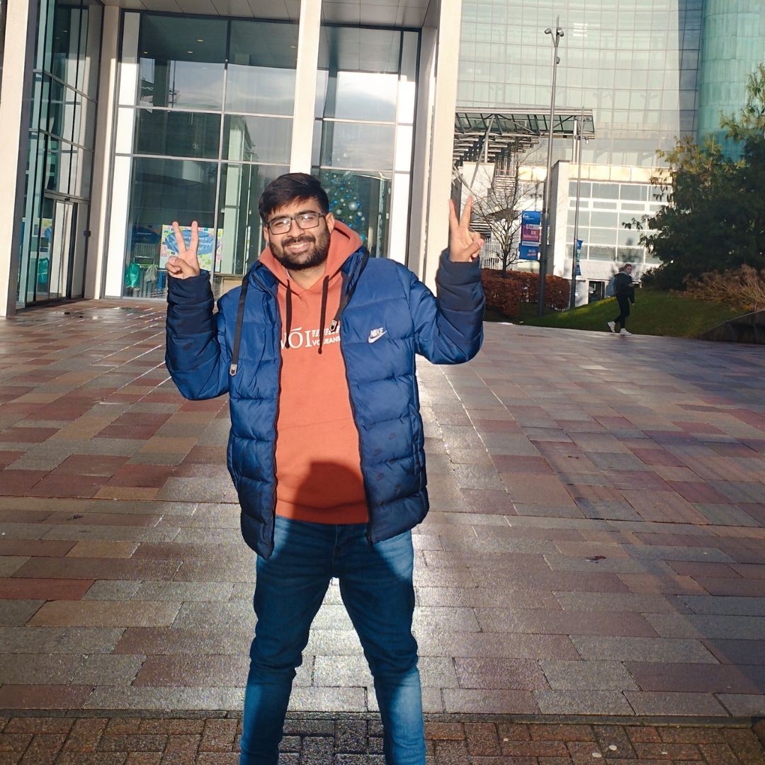 Our next #New2GCU feature is MSc Electrical Power Engineering student Yasin Sohail from Bahawalpur, Pakistan 🇵🇰 🗣️'Ready to soak in the wisdom, embrace challenges, and forge lifelong friendships. Let the adventure begin!” We're so pleased to have you, Yasin! 🥳