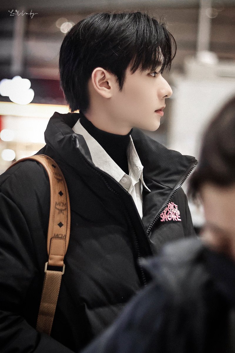 240129  
©Lullaby_高卿尘  

#นายท่านกรชิต #GaoQingchen #高卿尘
<a href="/naninenai99/">Nine 👑</a>