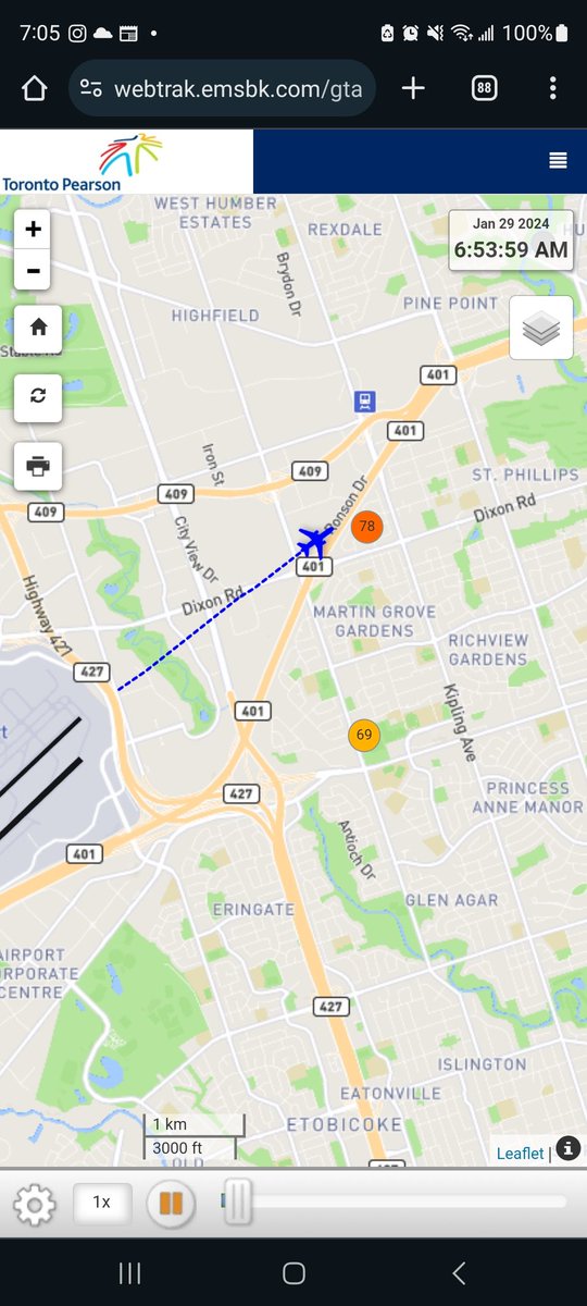 Such a good morning Pearson airport. Any reason why is not other runaway is used. Or you think shaking residents is fun. 80 decibel is harsh fuuu...ck yourself @TorontoPearson @oliviachow @torontohealth @navcanada @airplanenoise13