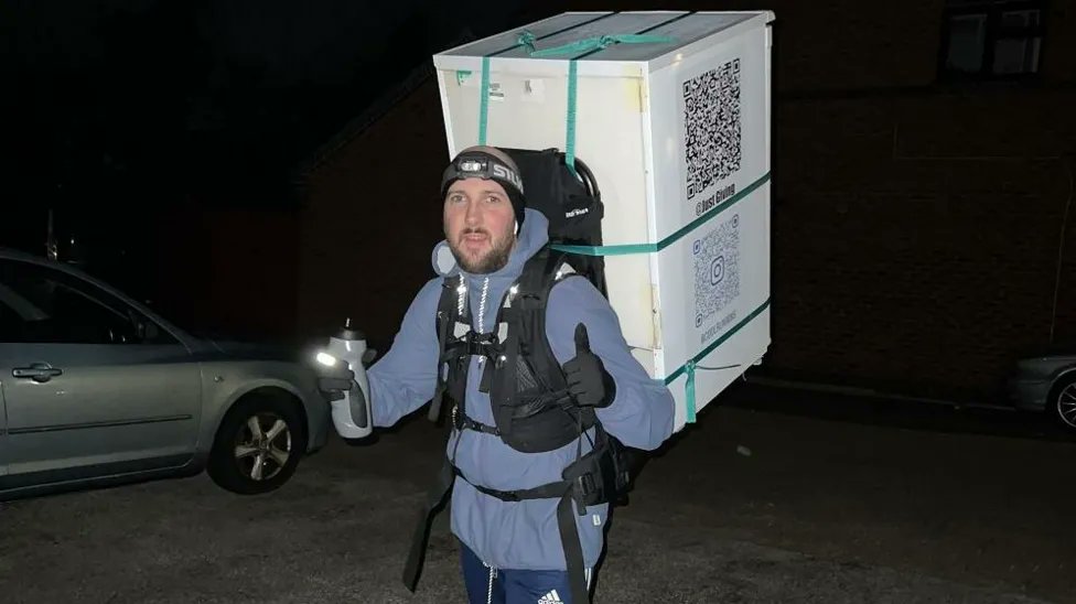 "Fridge-carrying marathon runner stopped by police" BBC News!

Avoid arrest and use our Shipping service and get it there is a fraction of time!

Visit our store today and send it before it becomes a burden!

#peoplepossible