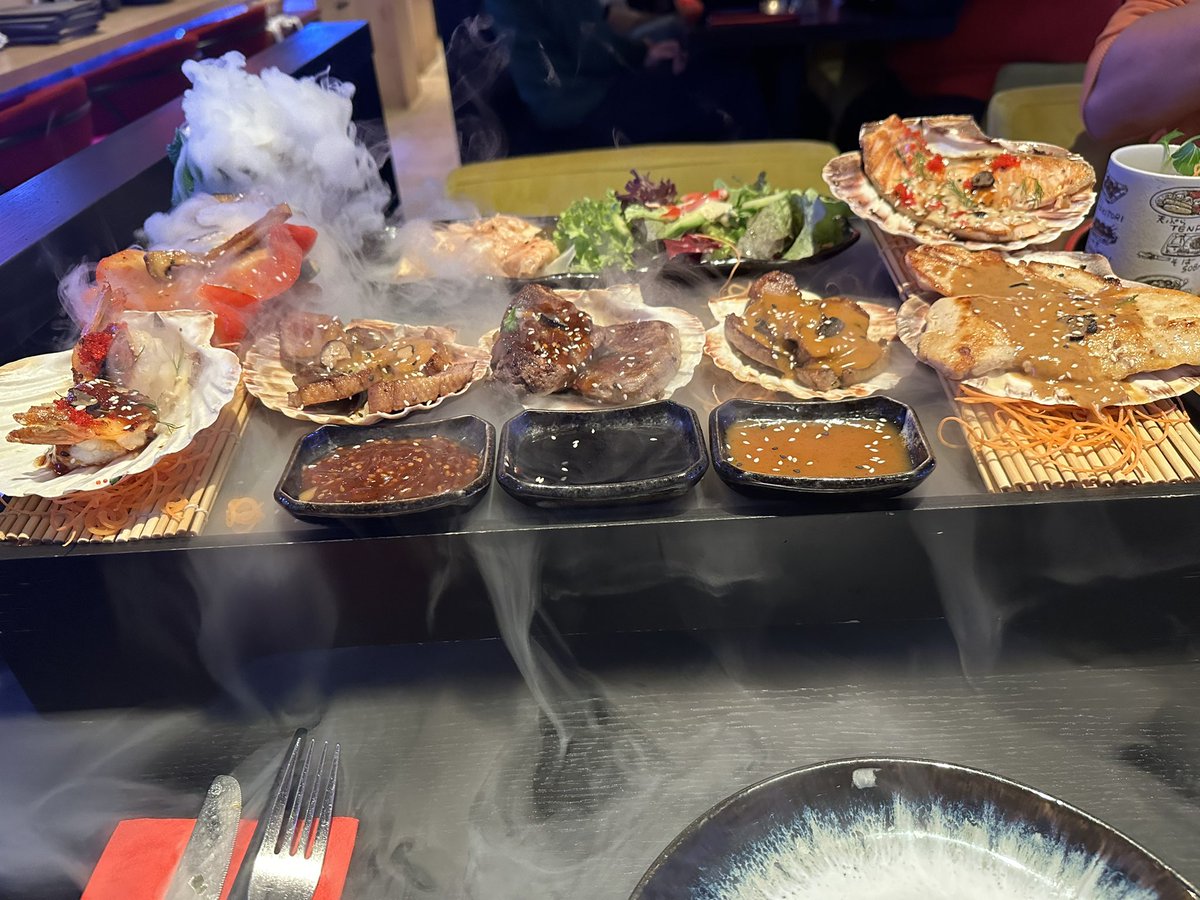 Ich war am Wochenende schön essen mit den Mädels. 
Ihr dürft euch gerne an der Rechnung beteiligen! 
145€ sind zu erstatten 🥰🤑

#findom #moneydom #payme #paypig