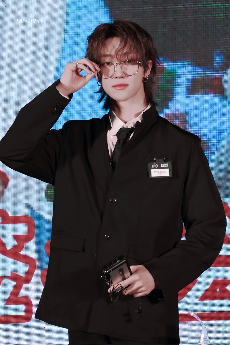 LikeABird_the8's tweet photo. 240118
👓

#디에잇 #THE8
#서명호 #徐明浩 #ミンハオ
#세븐틴 #SEVENTEEN https://t.co/F5MGwbkj3w