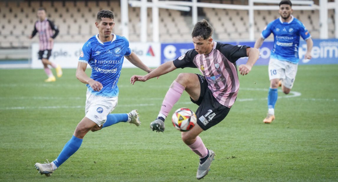 Contento por mi debut en 3RFEF y buen punto en un campo complicado. Vamos a por mas! <a href="/bollulloscf1933/">Bollullos CF</a>