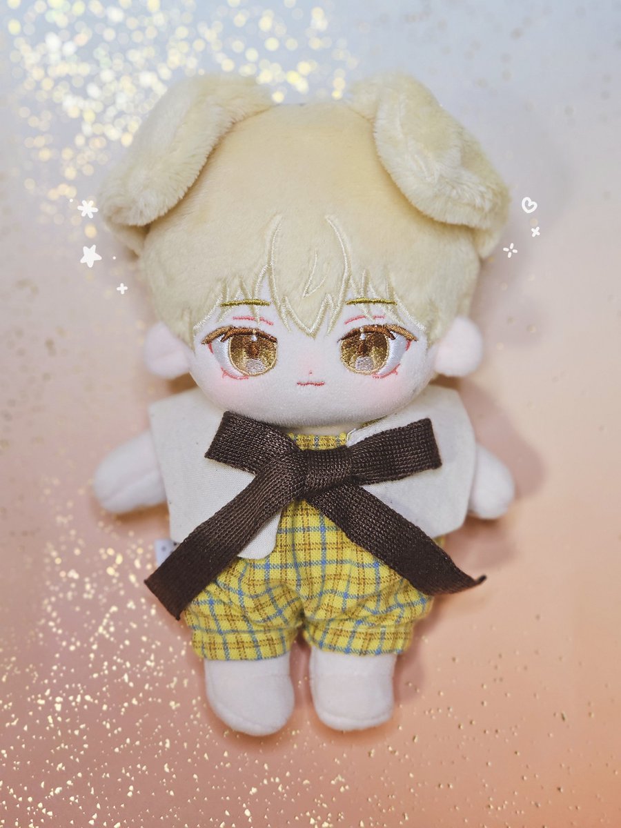 우리집 새아가 소개합니당💛
몽실몽실한 미소년 강아지 어서 와~💛🐶💛
15깅은 진짜...최고에요!!😍😘💕💓

#몽실문대