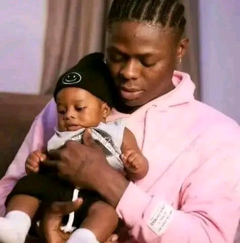 Aswear I won't scroll pass without leaving a heart ❤️