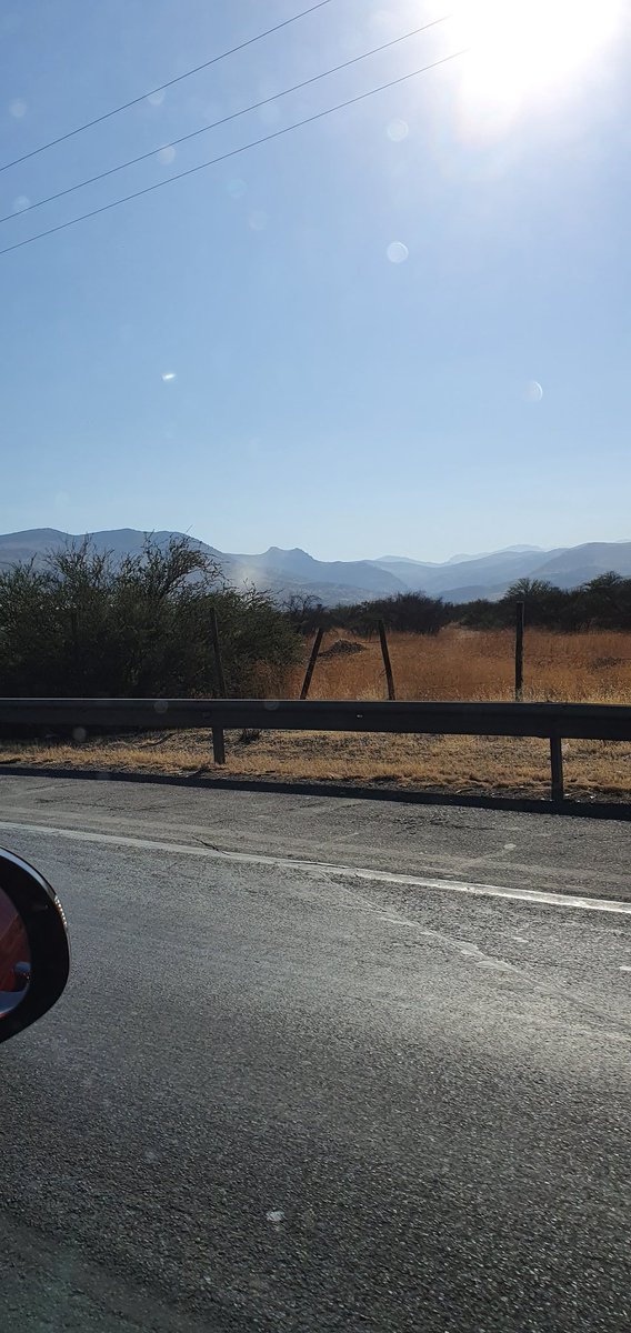 Tiarunga's tweet photo. @conaf_minagri incendio en el Km 65 ruta 5 norte. https://t.co/kHubrdqpam