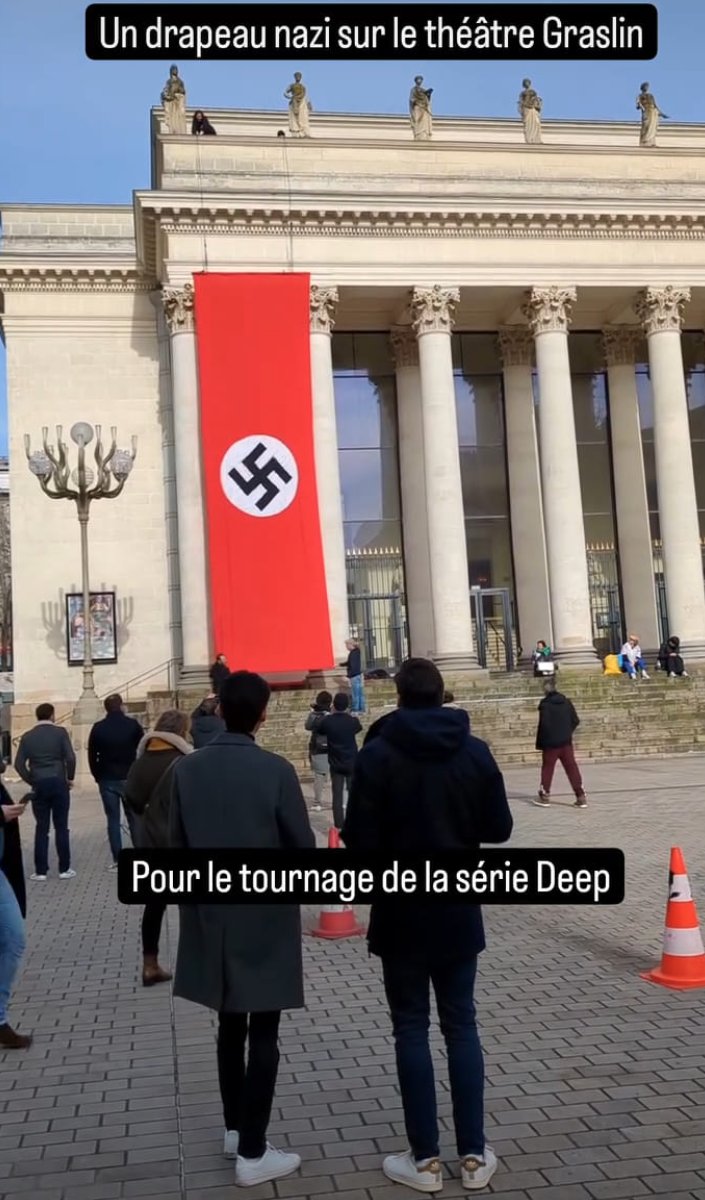 Télénantes on X: #cinema Le drapeau nazi déployé sur le théâtre Graslin  cet après-midi à #Nantes. Il s'agit d'un décor pour le tournage d'une  série.  / X