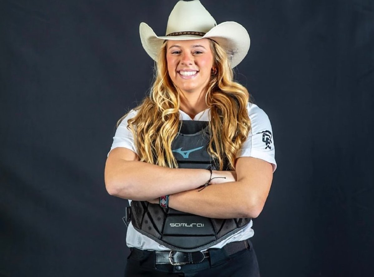 NGU Softball tweet media