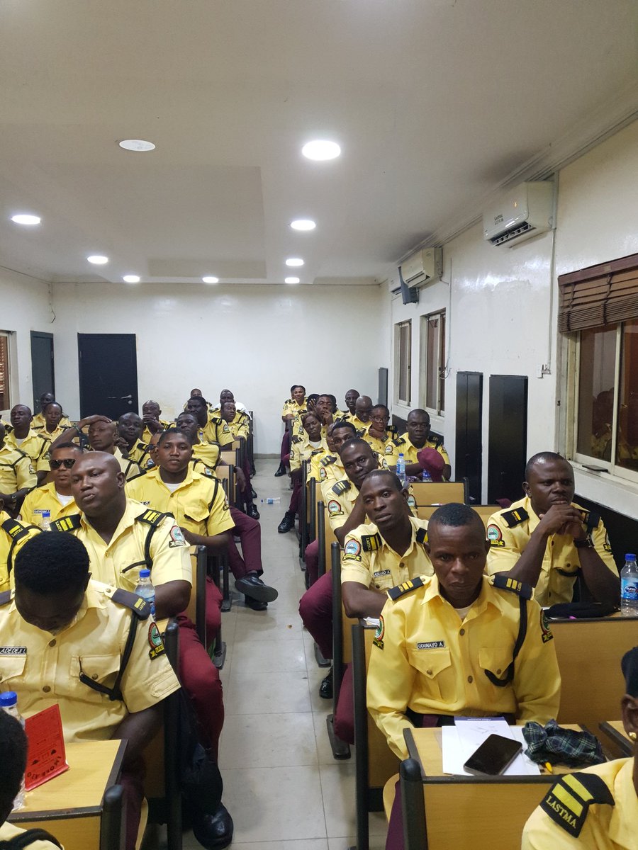 followlastma's tweet photo. #HappeningNow
#LASTMATraining
#LASTMAHeadquarters
The Director of Safety Standards; Mr. Bamgbasa Sulaiman taking the Officers on: Traffic Incident Management and Safety.
@followlasg @Gidi_Traffic @jidesanwoolu @lagostraffic961 @TrafficChiefNG @Sola_Giwa
#FollowLASTMA https://t.co/Pgklr3Pj5G