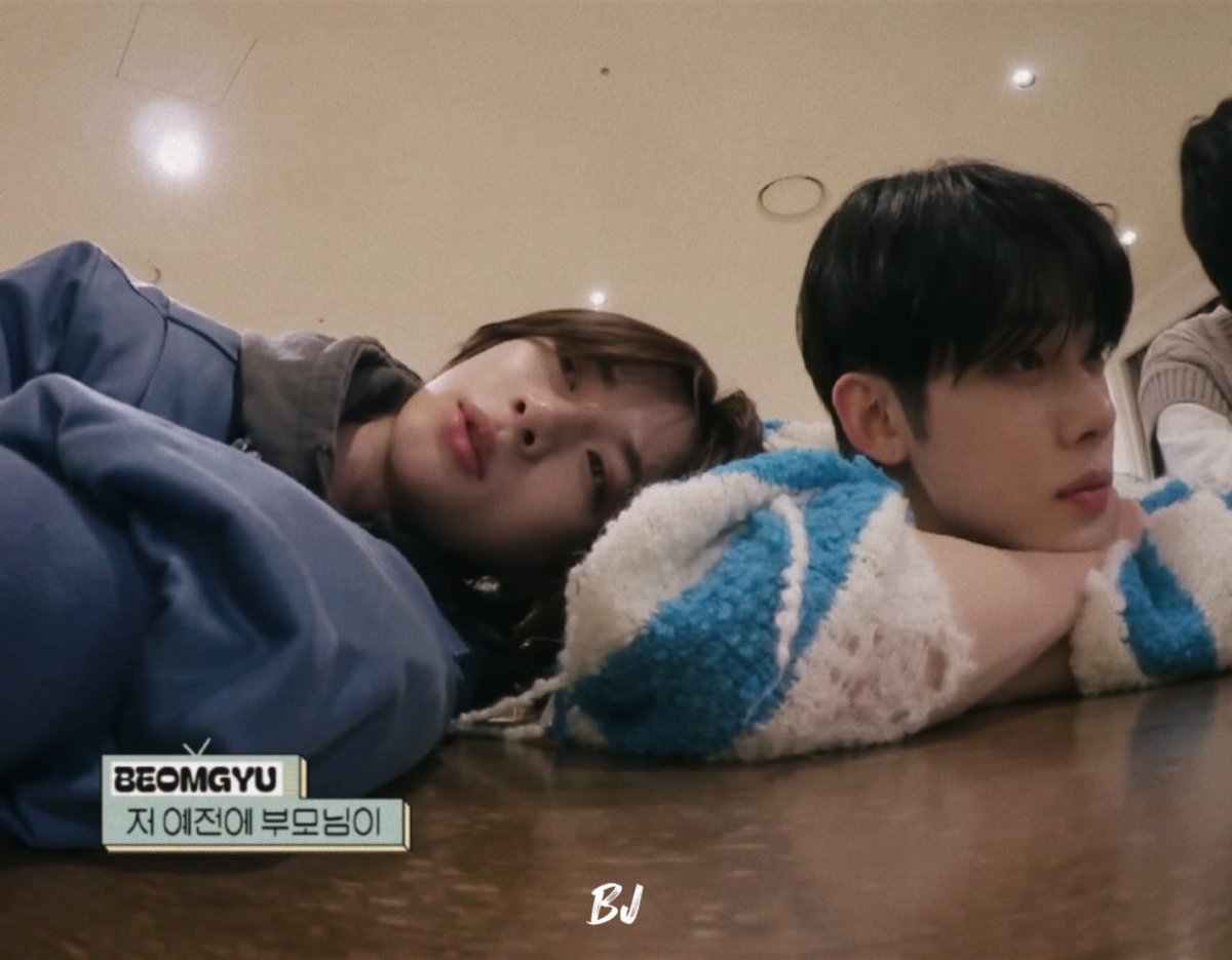B1339J's tweet photo. 💤 https://t.co/KGE6qBrHK7