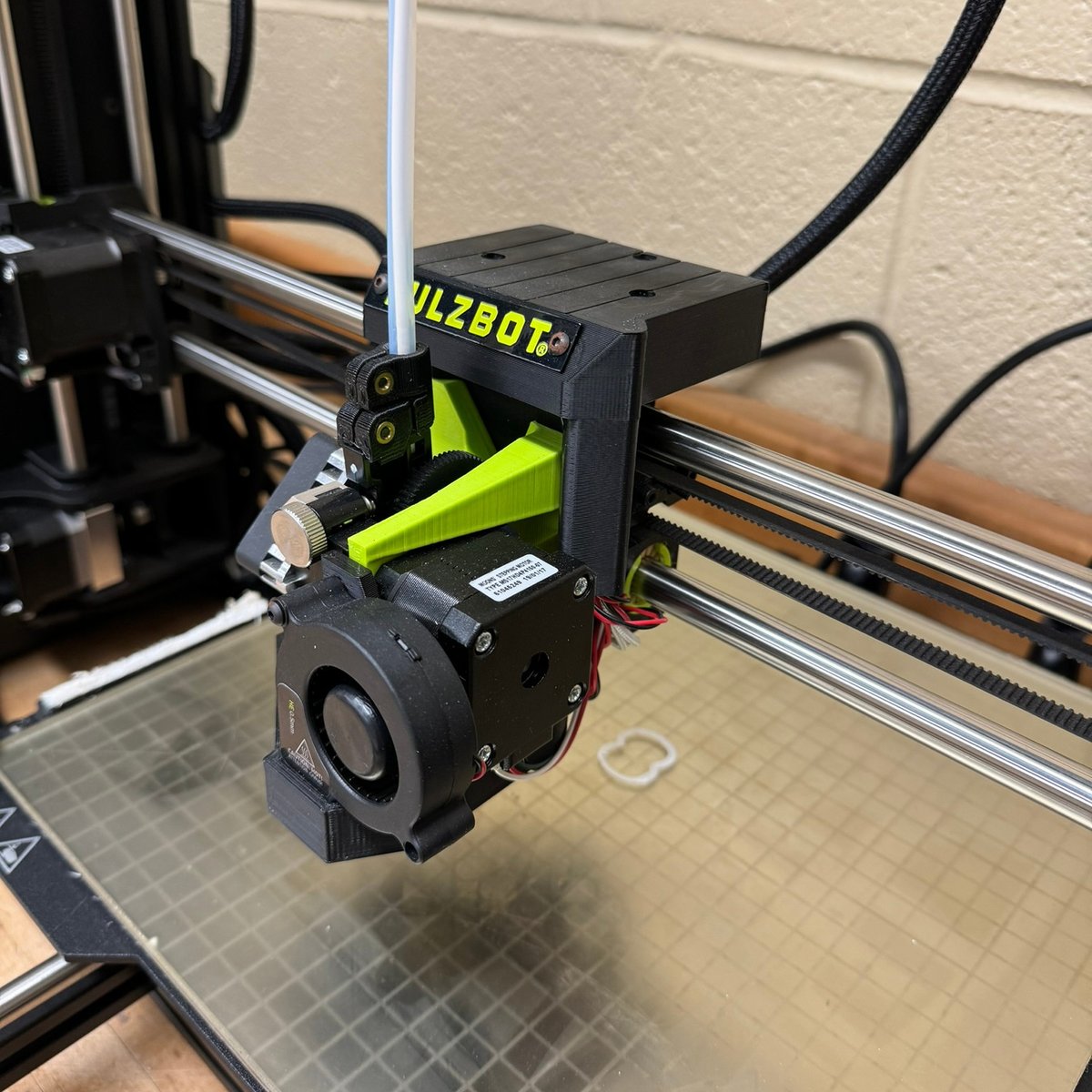 ChesapeakeColl's tweet photo. This year we launched the Advanced Manufacturing Program with the first course offerings this winter. With more than 100 prospective employers in the area, job opportunities in the industry abound and are expected to grow. Read what employers are saying: https://t.co/Nr37gt6lxe https://t.co/8wD7pPpfxT