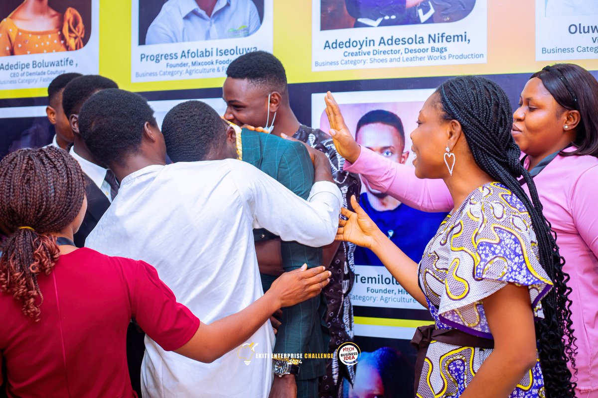2,750,000 MILLION GIVEN TO MSME’S IN EKITI.  

<a href="/EkitiChallenge_/">Ekiti Enterprise Challenge</a> made good its promises. 

Honored to have been the host for the 2nd Edition. 

Congratulations 🎉 to the 3 Winners. 

📸 <a href="/DigitLabMedia/">DigitLab Media</a> 
✂️ <a href="/crystalstyling/">👗 Crystal Outfits</a>