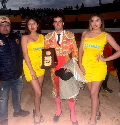 📝AMÉRICA

👉Javier Moreno "Lagartijo", Escapulario de la Feria de Jesús en Cajamarca
burladero.tv/america/2024/1…

✍️Por Emilio Trigo