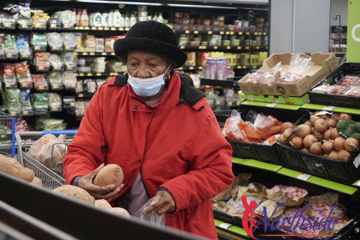 NSYSSC's tweet photo. More than just a ride service, the Northside Senior Transportation Program is a vital lifeline, connecting seniors with the nourishing food options they deserve for a healthier and more vibrant lifestyle. 🥕🍎🍇  @StLouisAAA
@UnitedWaySTL
#NSYSSC https://t.co/uc5pupkjHz https://t.co/f2haak6uM4