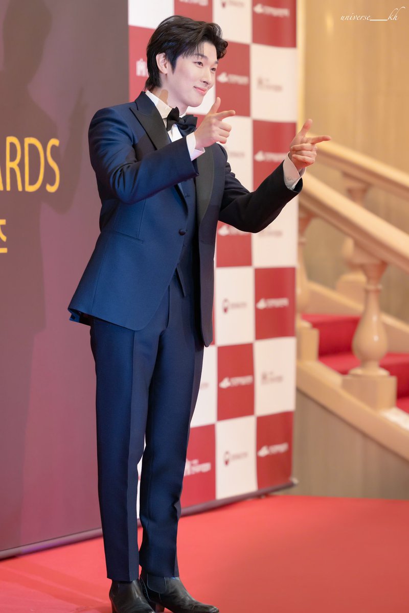 240115 제 8회 한국뮤지컬어워즈 레드카펫

#박강현

빵야