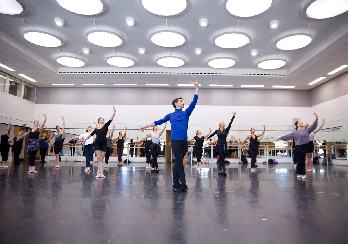 We are delighted to announce a new partnership with the @RoyalBalletSch. As their first Regional Training Hub, we will work together to deliver their high-quality programmes for students from first time dancers to teachers. Find out more here: shorturl.at/cqrIK #dancenews
