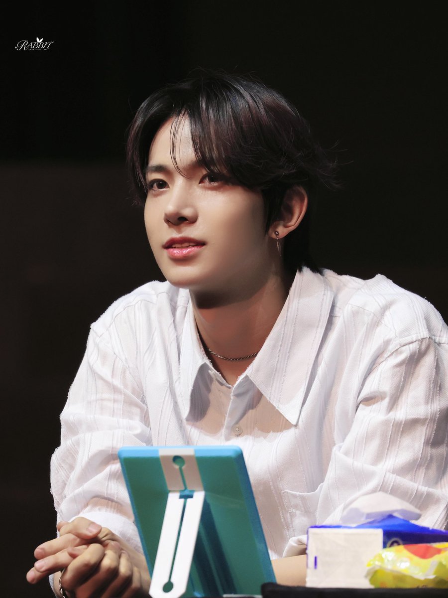 240129
😇👔

#ENHYPEN   #엔하이픈   #희승 #HEESEUNG