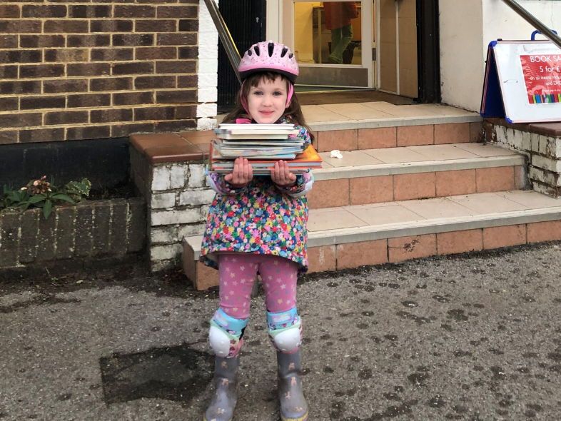 Micklefield School Reigate (@micklefieldprep) on Twitter photo We have started our 11 day Readathon today. It was great to hear how some of our children prepared over the weekend by visiting (and joining) their local library to stock up on books! πππ
#moretomicklefield #readingmatters <a href="/SurreyLibraries/">Surrey Libraries UK</a> <a href="/ReadforGoodUK/">Read for Good</a> #reigate #redhill We have started our 11 day Readathon today. It was great to hear how some of our children prepared over the weekend by visiting (and joining) their local library to stock up on books! πππ
#moretomicklefield #readingmatters <a href="/SurreyLibraries/">Surrey Libraries UK</a> <a href="/ReadforGoodUK/">Read for Good</a> #reigate #redhill