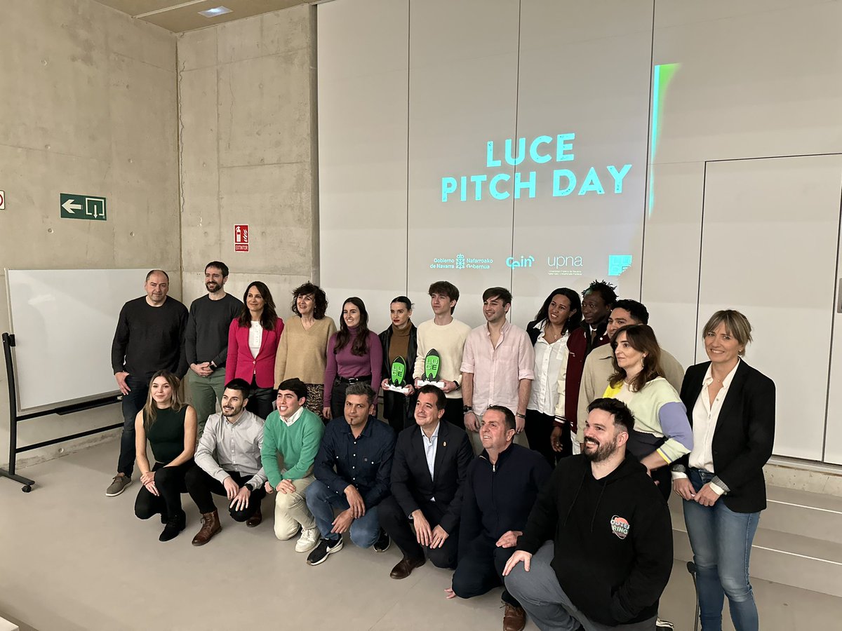 lucemprende tweet media