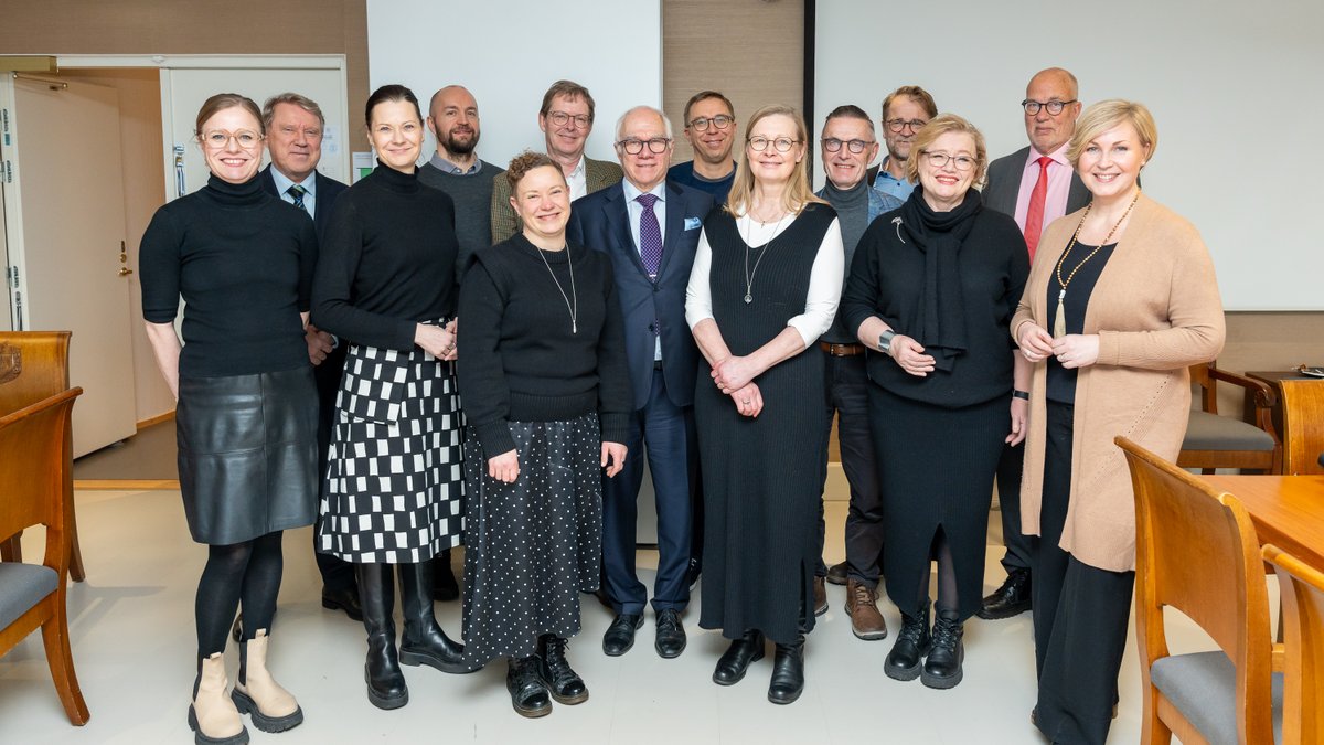 Yliopistojen hallitusten puheenjohtajat kokoontuivat Turun yliopistolla @uniturku hallituksen pj <a href="/RitvaViljanen/">Ritva Viljanen</a> kutsumana. Ohjelmassa tutustuttiin muun muassa Aurum-rakennukseen sekä yliopiston ja <a href="/Turkukaupunki/">Turun kaupunki</a> yhteistyöhön. Kiitos vierailusta! 

#GetInspiredByCollaboration