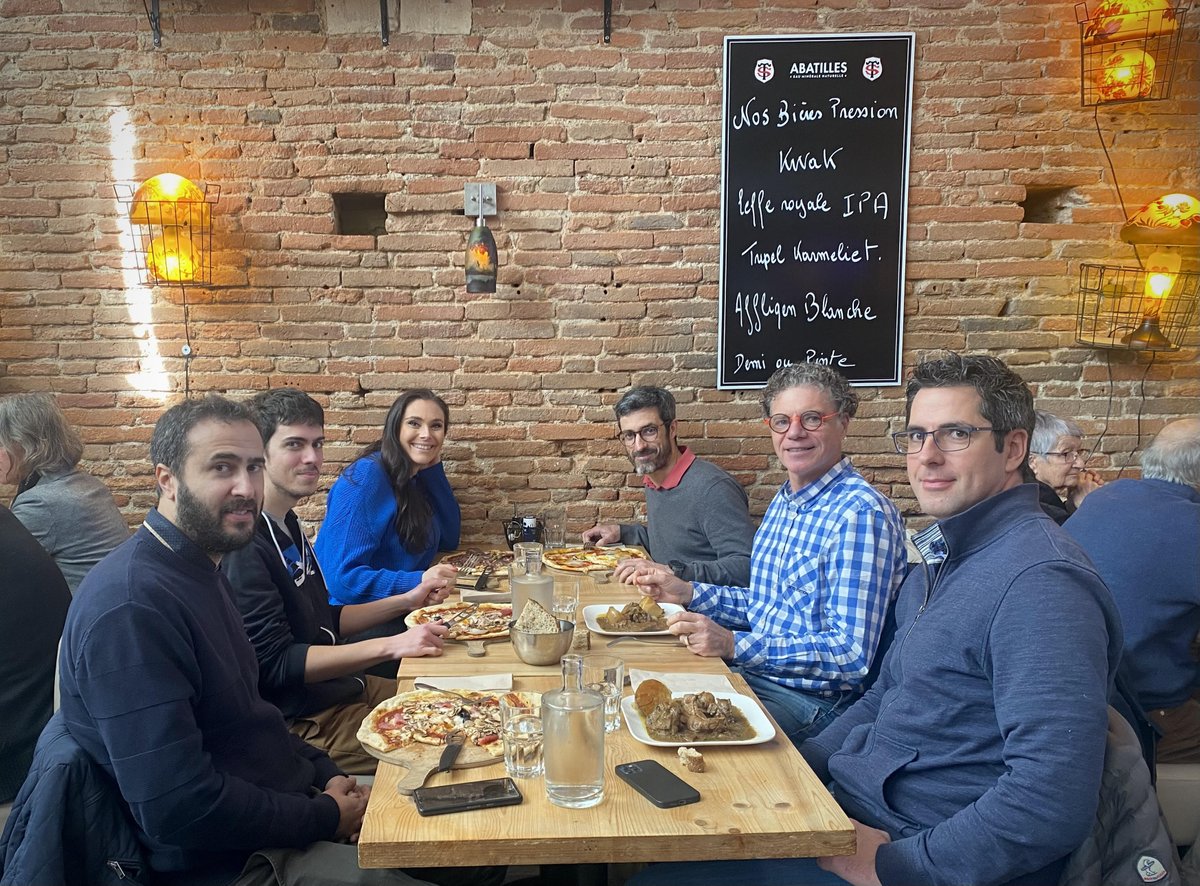 La tribu des #Monkeys est ravie d’accueillir Laurent Blondon 🐒!
Il partage nos valeurs : #expertise technique, #Innovation  et esprit d'équipe. Laurent va nous aider quelques jours par mois à gagner de nouveaux projets #tech stimulants💪
#bienvenue #onboarding #welcoming