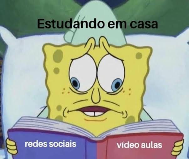 Memes da internet veiculam polêmica velada relacionada ao ensino remoto emergencial #Memes #Polêmica #TextoLivre #Pandemia  

Leia o press release da <a href="/revistaTLivre/">Texto Livre: Linguagem e Tecnologia</a> em: humanas.blog.scielo.org/blog/2024/01/2…