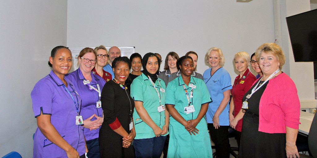 It was a pleasure to welcome @CNOEngland and @duncan_CNSE to speak with our fantastic nursing associates across the Trust.

We are so proud of our 60 nursing associates and 47 trainees, and the invaluable care they provide to our patients. 💙

#TeamGSTT