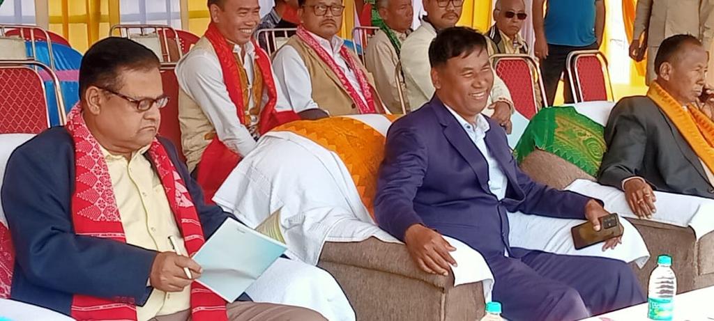 Promod Borthakur ( Modi Ka Parivar) tweet media