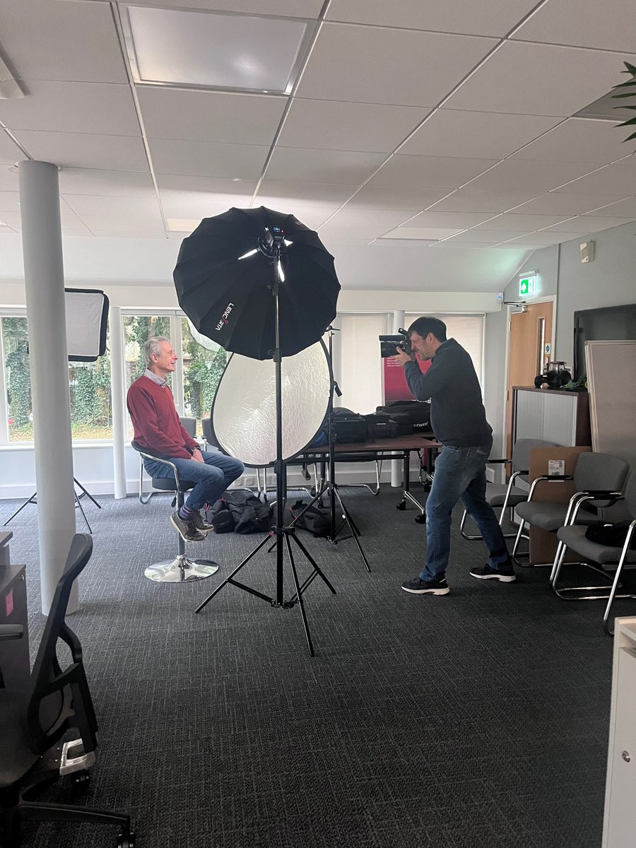 Who doesn't love a photoshoot first thing on a Monday morning.. 😅 📸