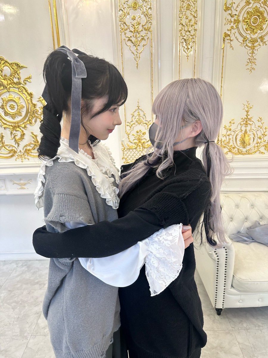 モデルしたブランドのプロデューサーさんが、7年前くらいから知ってる方だった話 https://t.co/eIOIebGkCz