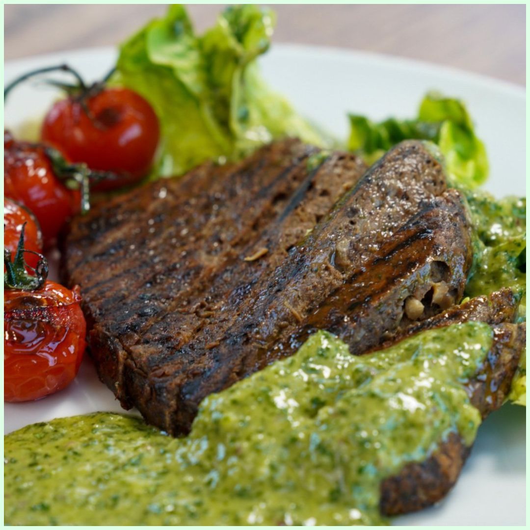 Shroomy Steak with Chimichurri Sauce - look at that green goodness 💚

For more information send us a DM, contact info@carubrands.com or visit our website: carubrands.com 💭

#ShroomyKitchen #VegetarianFood #VeganFood