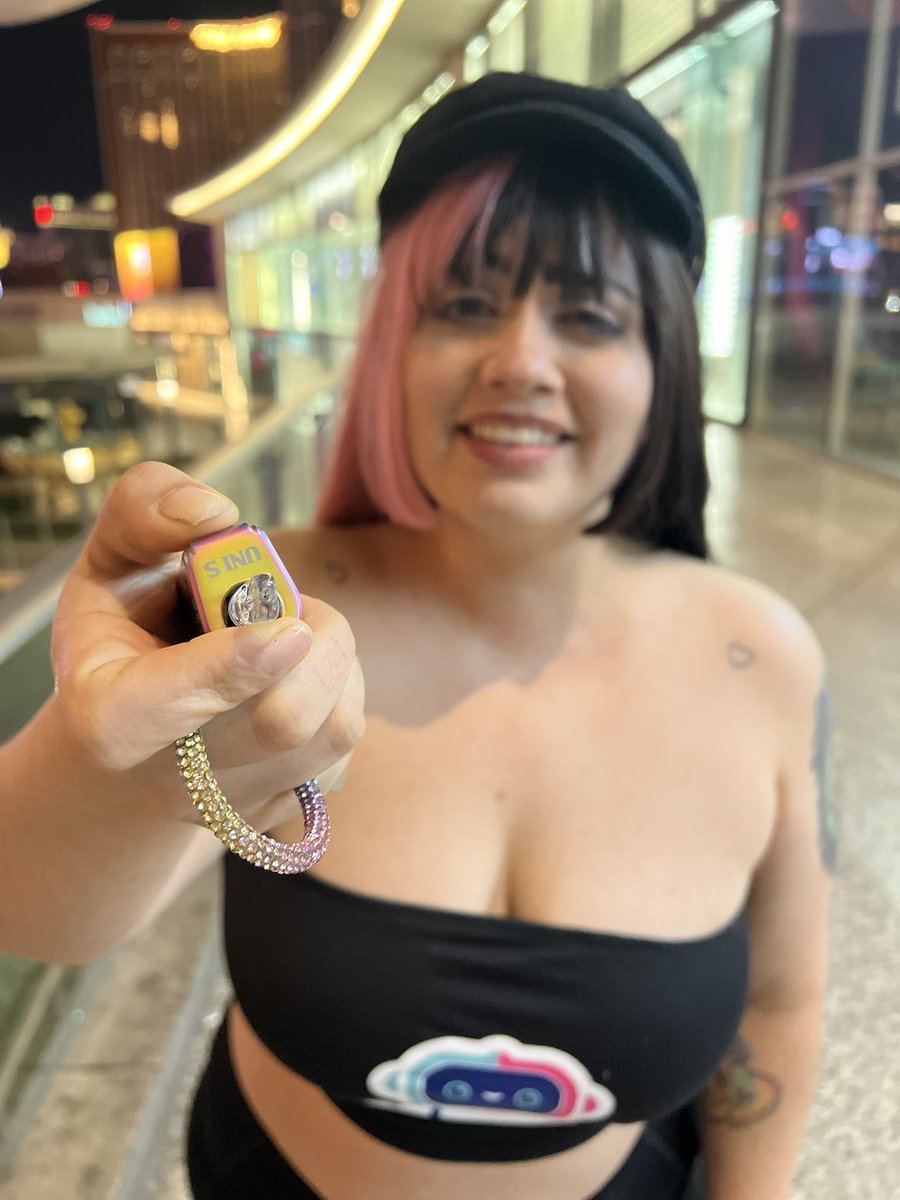 brattyMT's tweet photo. I’m a heavy smoker, would you take my toke?

#smokedaddy #femdom #findom #lasvegas #domme https://t.co/3mSUIK9npc