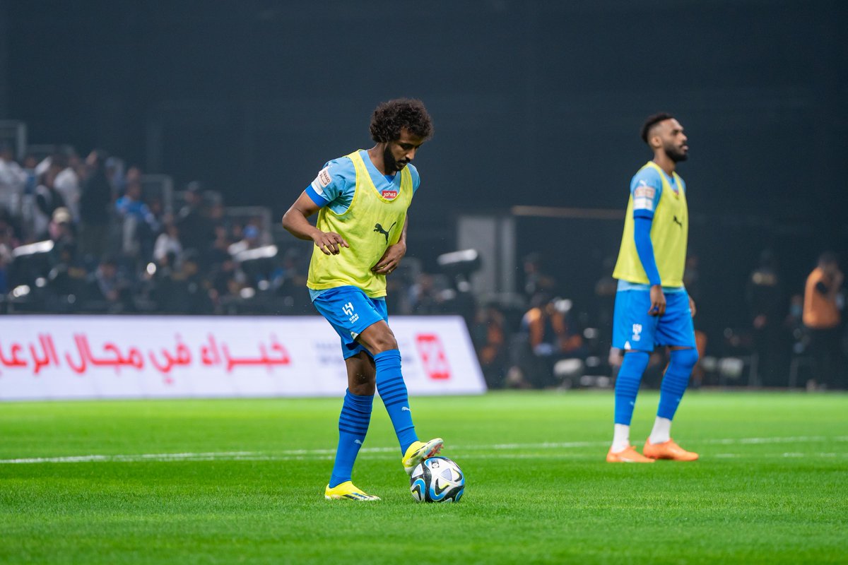 RiyadhSeason's tweet photo. استعدادات نجوم انتر ميامي ونجوم الهلال قبل انطلاق المباراة في #كاس_موسم_الرياض ⚽🔥

Al Hilal and Inter Miami players' warm-up exercises, gearing up for today’s match at #RiyadhSeasonCup ⚽🔥

#BigTime 
#RiyadhSeason 
#برنامج_جودة_الحياة https://t.co/zfF0eSN2z8