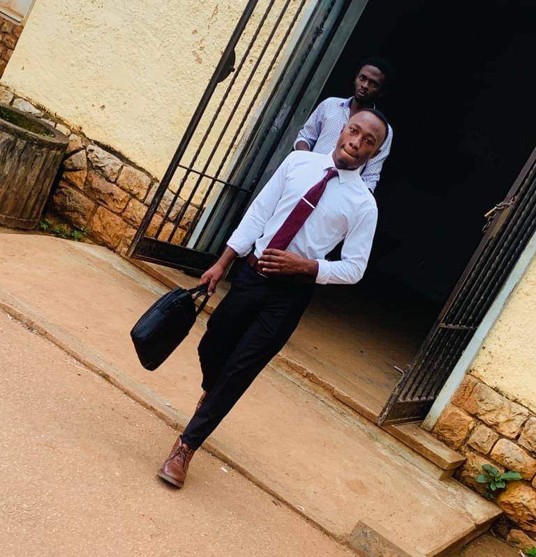 AbiasIkondere's tweet photo. Very ready to attack, conquer, conquer and liberate.  
#PanAfricanism
#Patriorism
#Ubuntuism
Makerere University https://t.co/47yoMULQKL