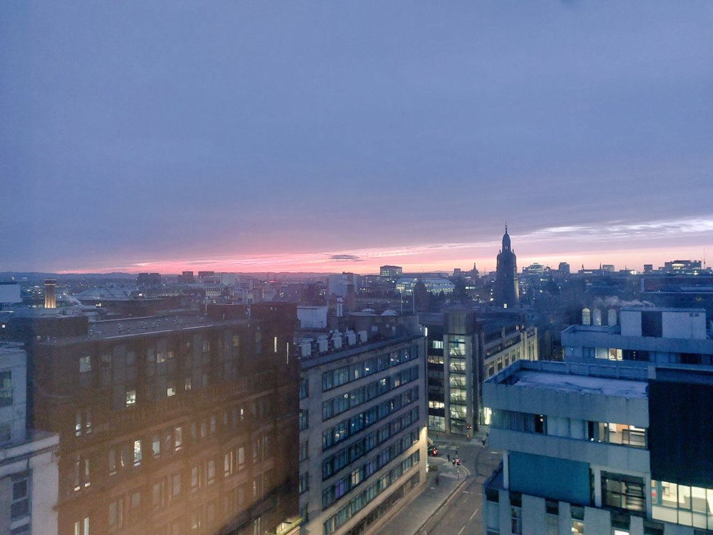 Nice red sky sunset to enjoy over Glasgow tonight. #strathlife.